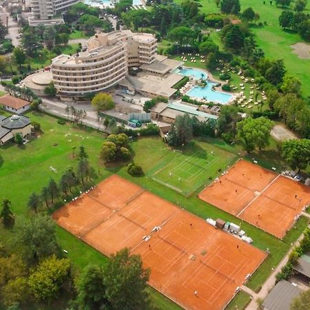 Galzignano Resort Terme & Golf - Hotel Sporting Galzignano Terme ภายนอก รูปภาพ