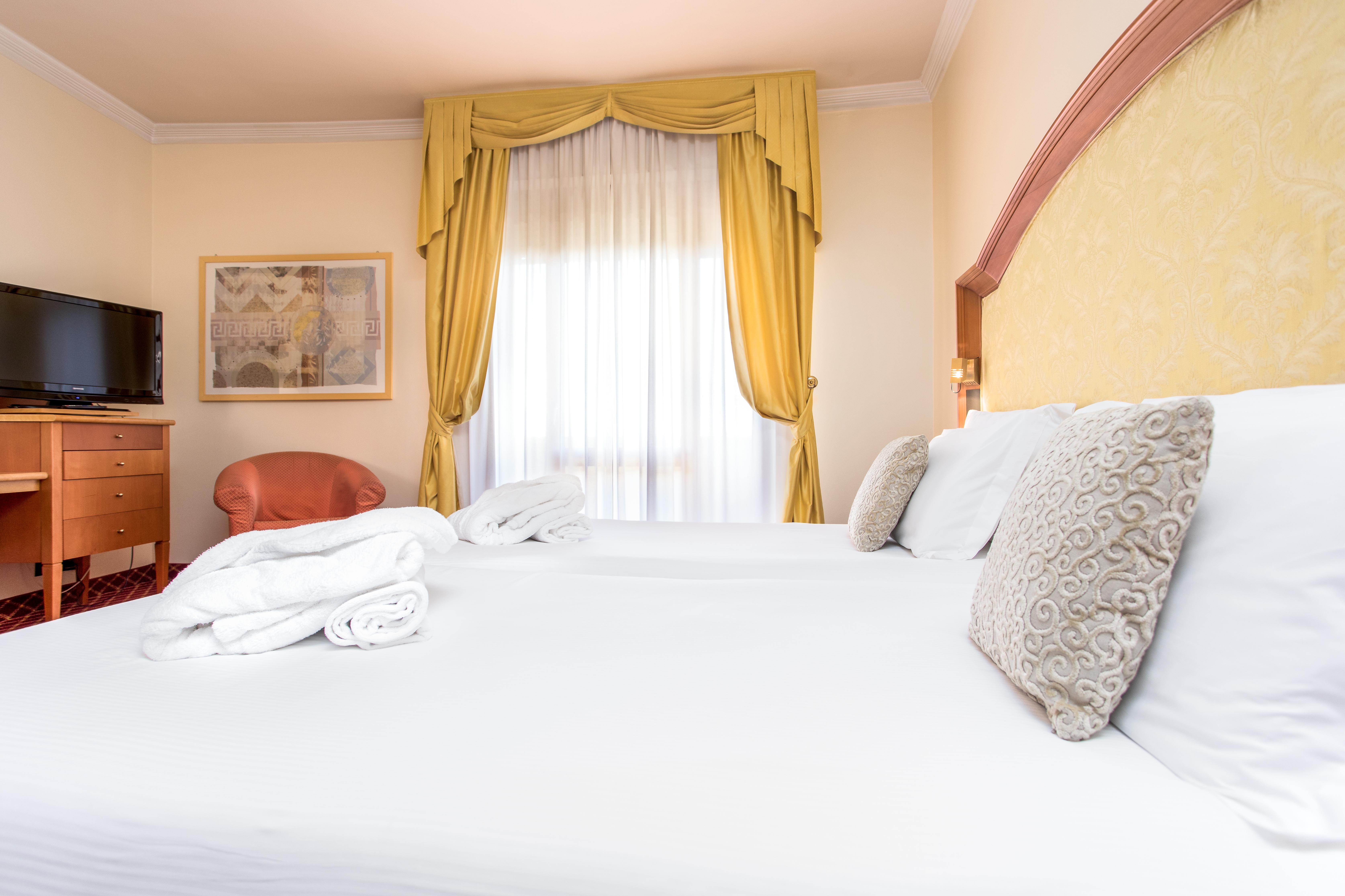 Galzignano Resort Terme & Golf - Hotel Sporting Galzignano Terme ภายนอก รูปภาพ