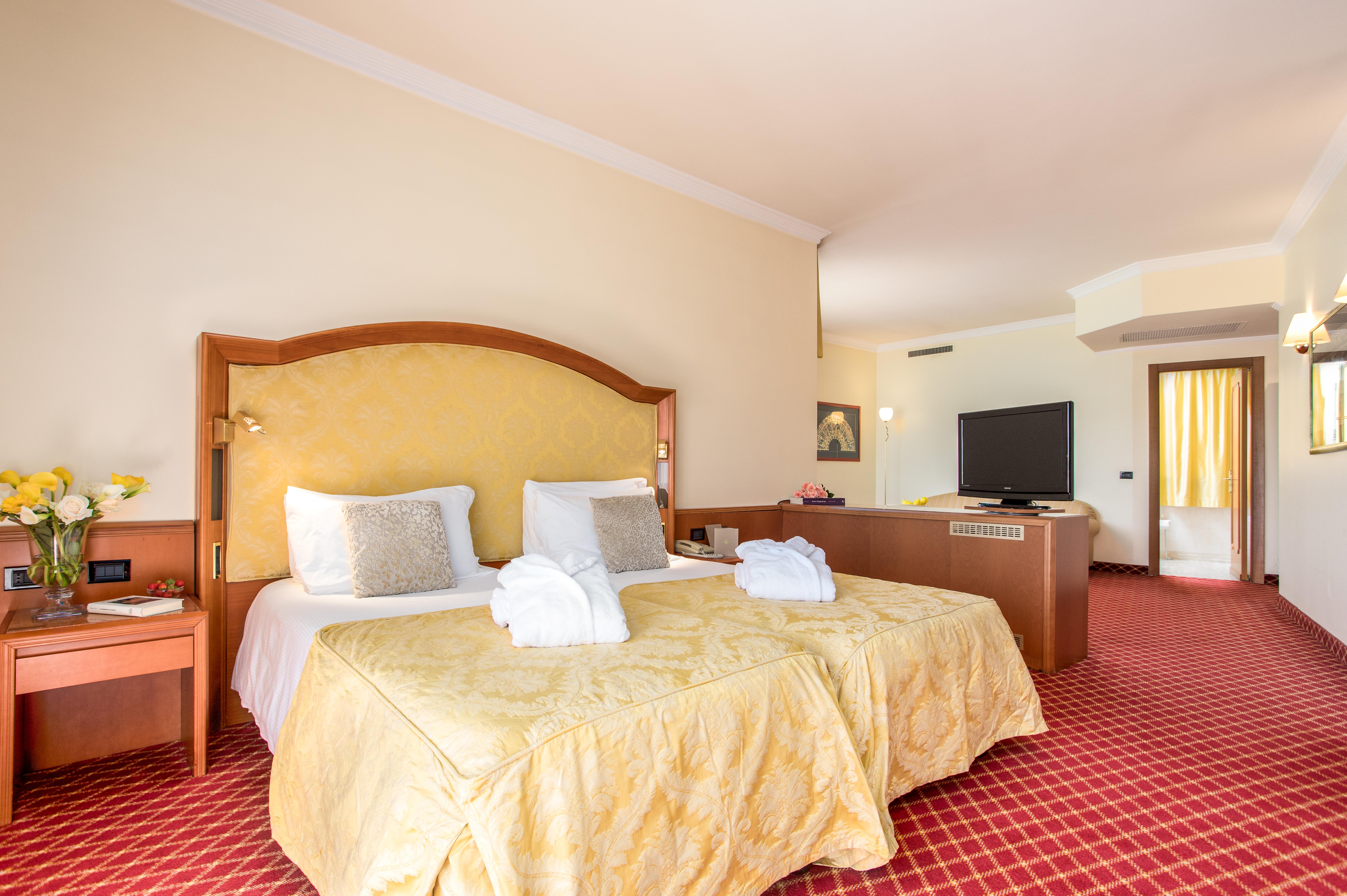 Galzignano Resort Terme & Golf - Hotel Sporting Galzignano Terme ภายนอก รูปภาพ