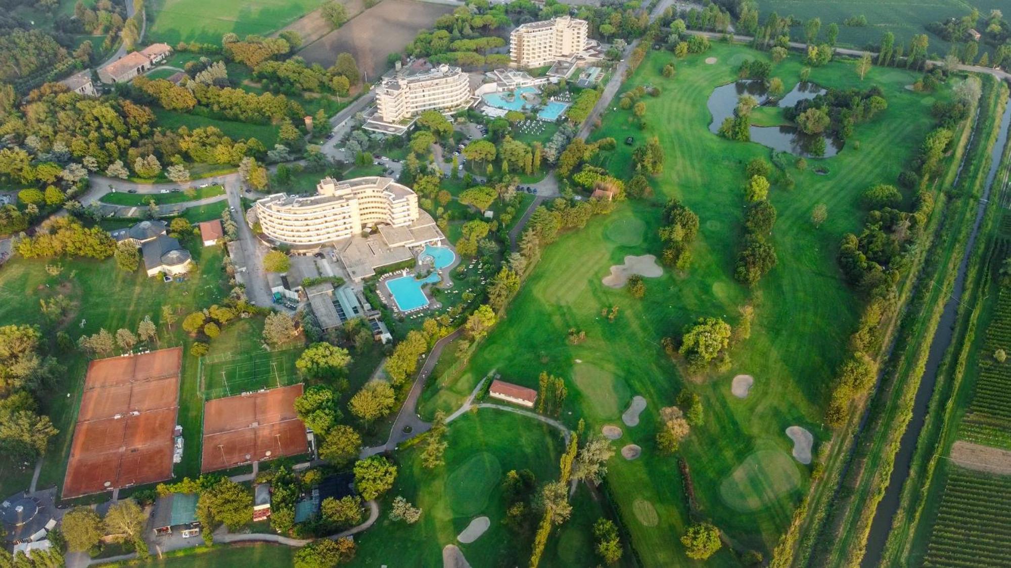 Galzignano Resort Terme & Golf - Hotel Sporting Galzignano Terme ภายนอก รูปภาพ